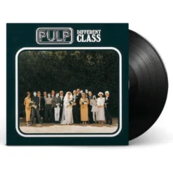 Album33 T 30 CM Different Class