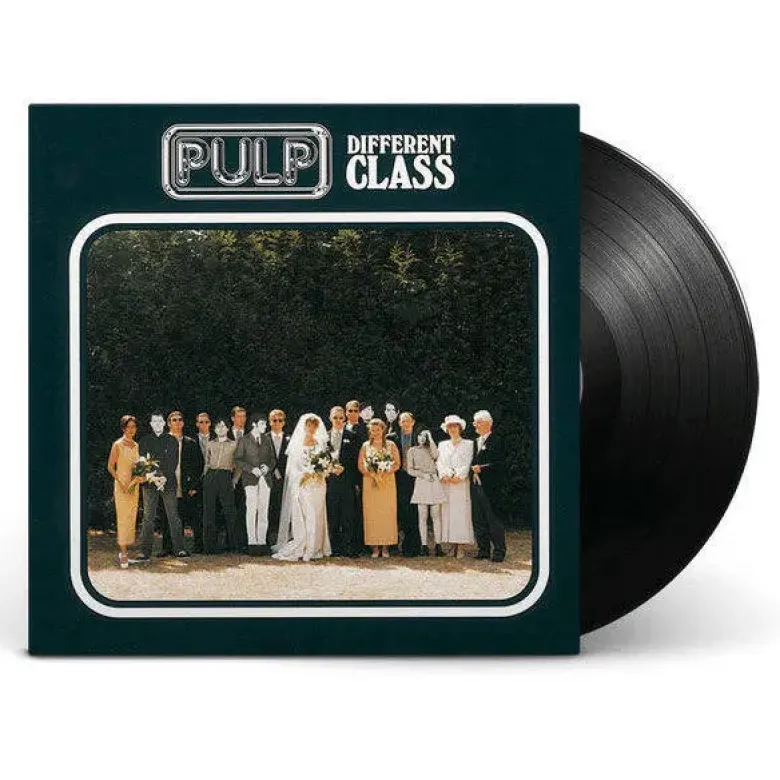 Album33 T 30 CM Different Class
