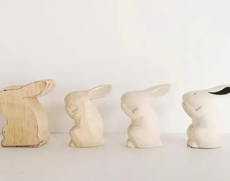 Figurine en bois - Chat tigré
