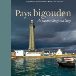 Pays Bigouden Au Parapet Du Grand Large